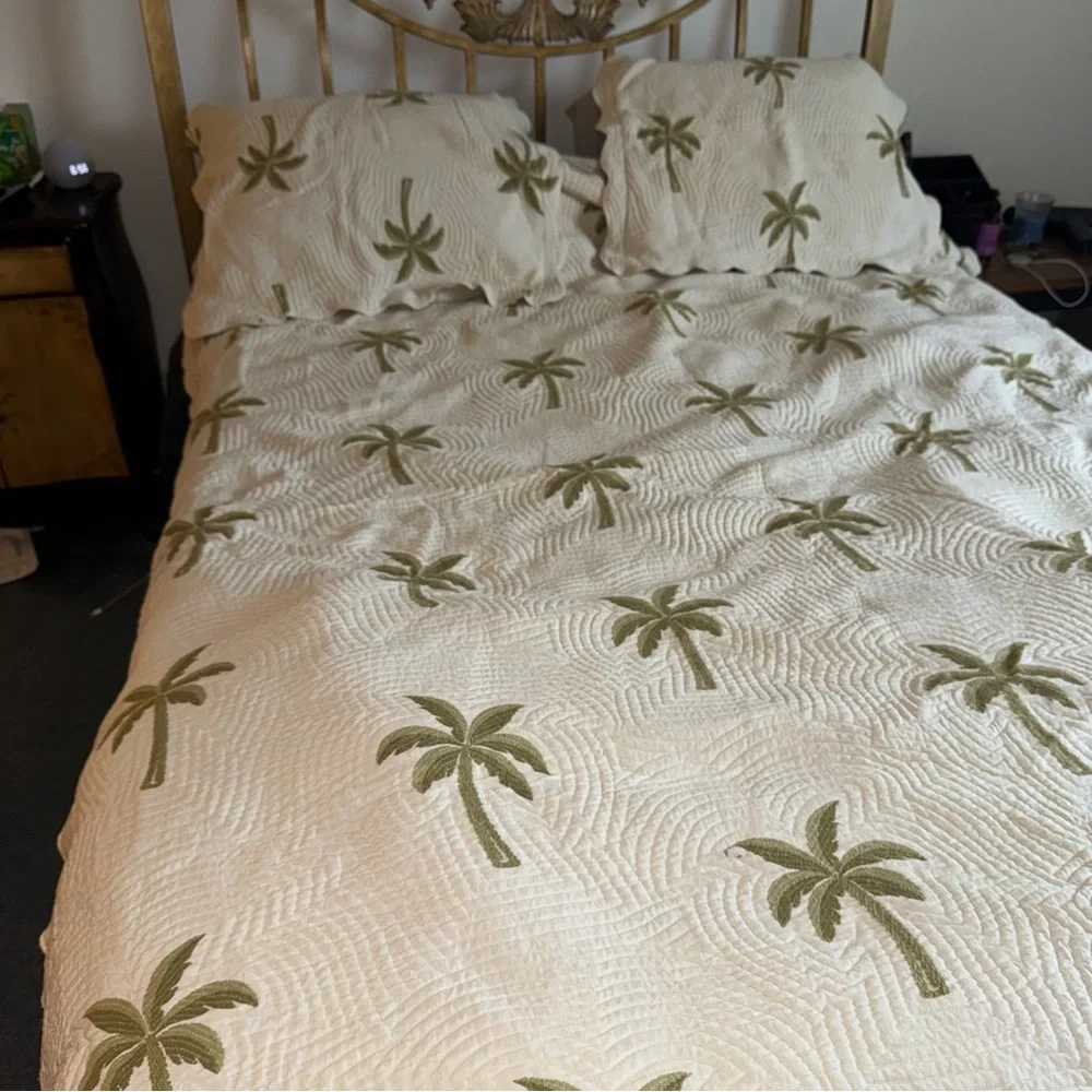 Waverly Cream Green Quilted Bedding Set Palm Tree Twin Quilt and Two Shams
